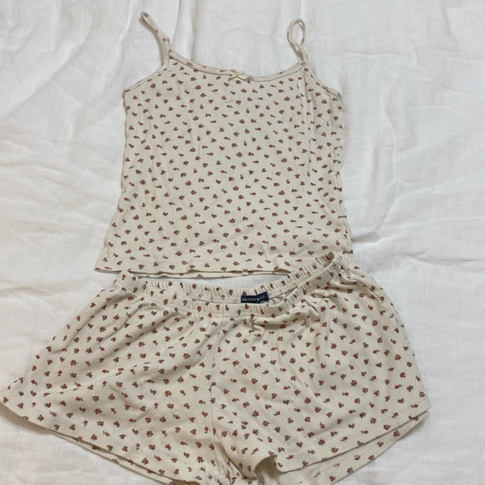 Brandy Melville sleep set tank and shorts